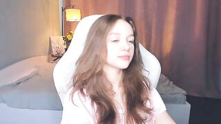 hwadwellingham - Chaturbate Models nippleclamps kiss brat dice