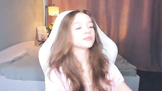 hwadwellingham - Chaturbate Models nippleclamps kiss brat dice