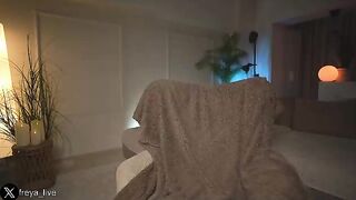 freya_ - Chaturbate Models smoking deutsch fun Webcam replay