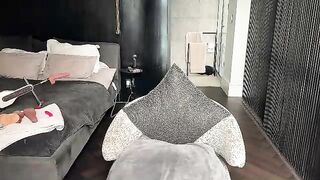alonayumm - Chaturbate Models me balloon password fingers