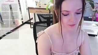smilym - Chaturbate Models curve bulge smile tattooed