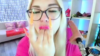 MariellaSun_ - Stripchat Models nipple-toys smoking sex-toys erotic-dance hd