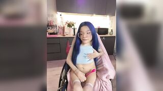MiniSophiaa - Stripchat Models squirt flashing white camel-toe fingering