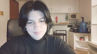 kyslrana - Stripchat Models brunettes gym-babe middle-priced-privates dirty-talk flashing