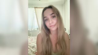 LillyStarr - Stripchat Models striptease dirty-talk twerk cosplay orgasm