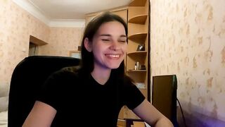 komerialimoros - Stripchat Models small-audience smoking handjob small-audience brunettes