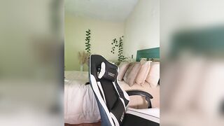 SBecky - Stripchat Models middle-priced-privates best petite-latin long-hair interactive-toys