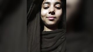 Simran_143 - Stripchat Models dirty-talk indian brunettes-petite indian brunettes