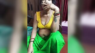 Little-Roshni - Stripchat Models big-tits milfs bengali camel-toe petite-indian
