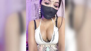 Berry_blossom - Stripchat Models small-audience sexting romantic-indian big-ass-young best