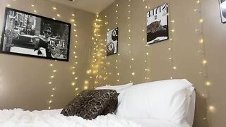 iamveronicaa - Chaturbate Models Video archive selffuck manyVids Video stream