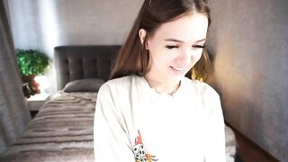 auroralowen - Chaturbate Models mommy pussy Webcast footage nipplesclamps