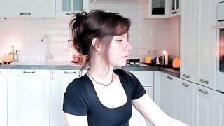 elannand - Chaturbate Models busty hotwife bigbelly highheels
