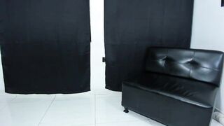 vida_web - Chaturbate Models nails webcam curved slender