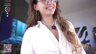 huba_booba - Chaturbate Models Live stream recording Recorded interaction bigboobs smallboobs