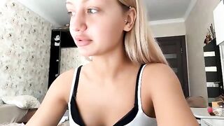 elfriededrewry - Chaturbate Models deepthroating hidden show friendly feetshow