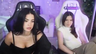 anabel054 - Chaturbate Models  bigballs nails lovenseon