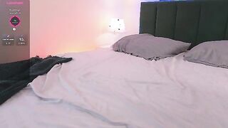 alma_west - Chaturbate Models sporty Online broadcast brownhair hugeboobs