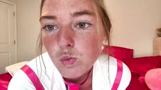luluxoxo3 - Chaturbate Models bigsquirt curved dildoplay sybian