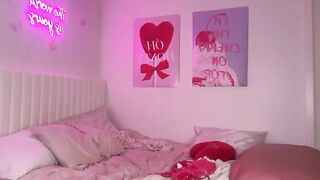 bellaa442 - Chaturbate Models toes naturalbody broadcast creamycum