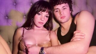 itsnikkiblair - Chaturbate Models tinytits hairy Live video analshow