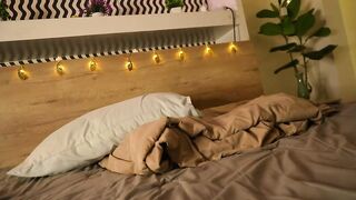 nirvanaa__ - Model Chaturcam groupshow spank petite mommy