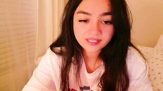annatigarr - Model Chaturcam feets cosplay lovenselush naturalbigtits