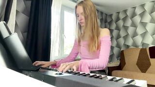 manadikes - Model Chaturcam tattoo  Internet recording selffuck