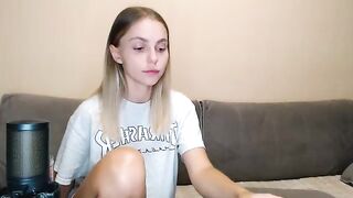 julsweet - Model Chaturcam nippleclamps wet brownhair orgy
