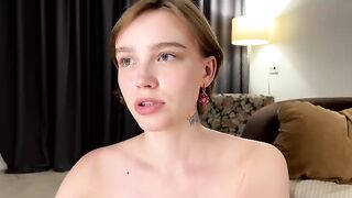 lolaatatee - Model Chaturcam fuckme browneyes slutty pink