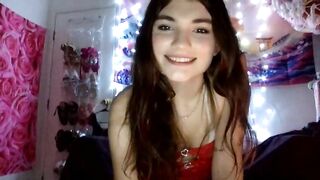 kayleerosee_01 - Model Chaturcam creamy pink Virtual show fingers