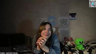 cutiepncess - Model Chaturcam Captured show shy show curvy