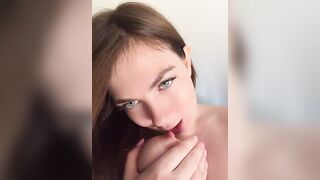 AriaVip - Model Stripcam mobile shaven facesitting fingering-young tattoos-young