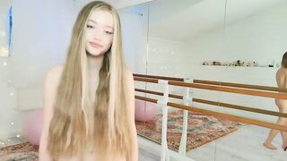 milaa_sun - Model Stripcam middle-priced-privates recordable-privates blowjob-ahegao big-tits-white big-tits-blowjob