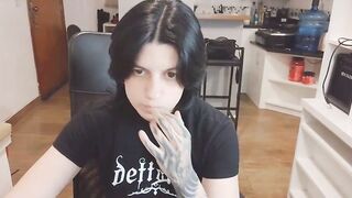 kyslrana - Model Stripcam emo dirty-talk young dildo-or-vibrator-young portuguese-speaking