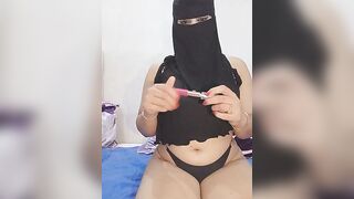 -Batta- - Model Stripcam flashing big-ass-anal anal-fingering big-tits-redheads affordable-cam2cam