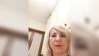 AhlyssaLove1155 - Model Stripcam medium-hair white cheapest-privates-white medium-hair milfs