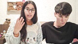 Brilenn - Model Stripcam pussy-licking twerk-latin deluxe-cam2cam new-middle-priced-privates topless