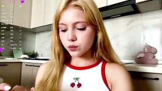 AlberthaBudd - Model Stripcam squirt-white twerk big-tits-blowjob trimmed foot-fetish-teens