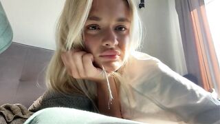 SoftMandolin - Model Stripcam big-ass-teens athletic-white big-ass teens big-ass