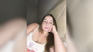 AMORINHA_S2_ - Model Stripcam cam2cam trimmed-young middle-priced-privates brunettes big-tits-handjob