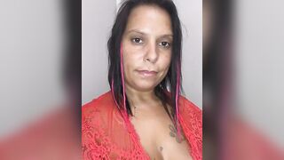 SexyPoppea - Model Stripcam white-milfs new-milfs squirt-white cam2cam curvy