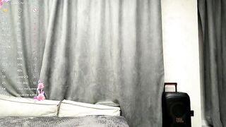 ZenZestX - Model Stripcam big-ass sex-toys twerk striptease-white corset