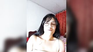 Sofiaa_Duque - Model Stripcam striptease glamour shaven latin-doggy-style sexting