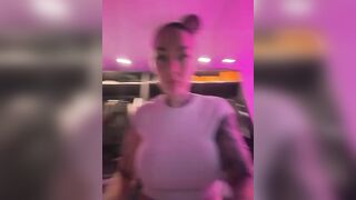 PralinaLive - Model Stripcam latex topless colorful-young twerk latex