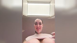 PralinaLive - Model Stripcam latex topless colorful-young twerk latex