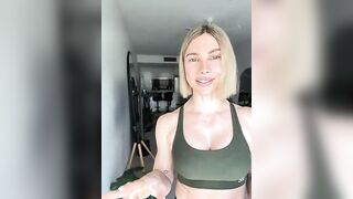 raeparks - Model Stripcam mobile blondes athletic-blondes australian big-ass-white