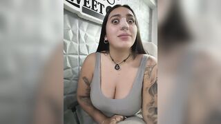Hannahoff - Model Stripcam mobile dildo-or-vibrator-big-tits luxurious-privates twerk-young colombian-young