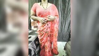 bhuvana_555 - Model Stripcam topless doggy-style cam2cam blondes-milfs masturbation