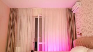rosyemily - Model Chaturcam cumshot strip big showershow